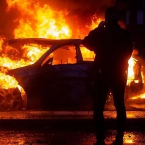 ����ʾ�����������������M��o����B(t��i)�����������~���چ��C����Ӱ푱�